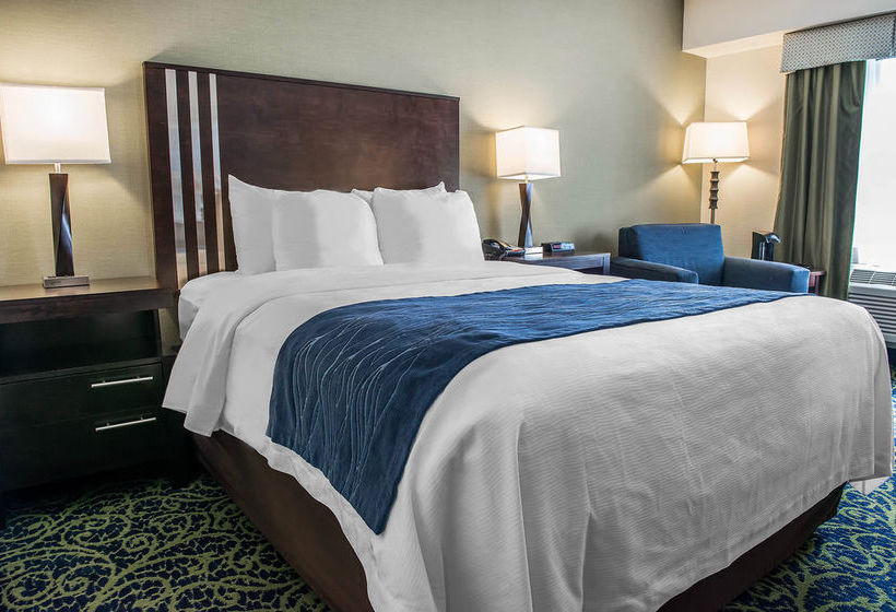 Hotel Comfort Inn & Suites Butler  | Butler | Pennsylvania | United States 13