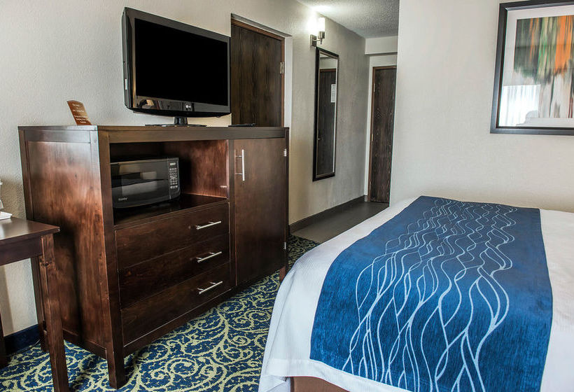 Hotel Comfort Inn & Suites Butler  | Butler | Pennsylvania | United States 14