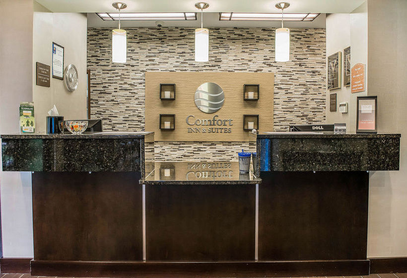 Hotel Comfort Inn & Suites Butler  | Butler | Pennsylvania | United States 20