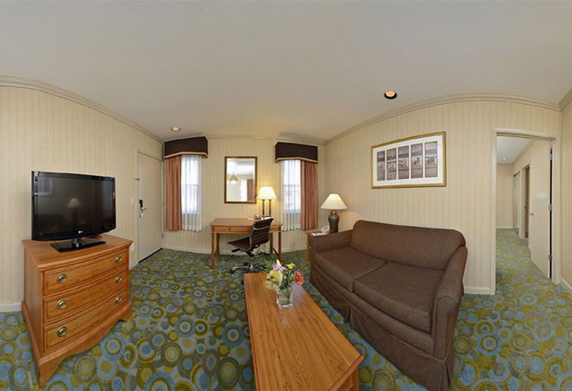 Hotel Comfort Inn & Suites Butler  | Butler | Pennsylvania | United States 3