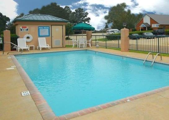 Hotel Comfort Inn  | Mccomb | Mississippi | United States 3