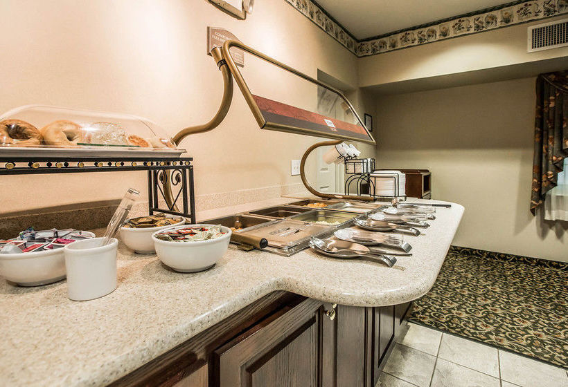 Hotel Comfort Inn  | Dixon | Illinois | United States 1