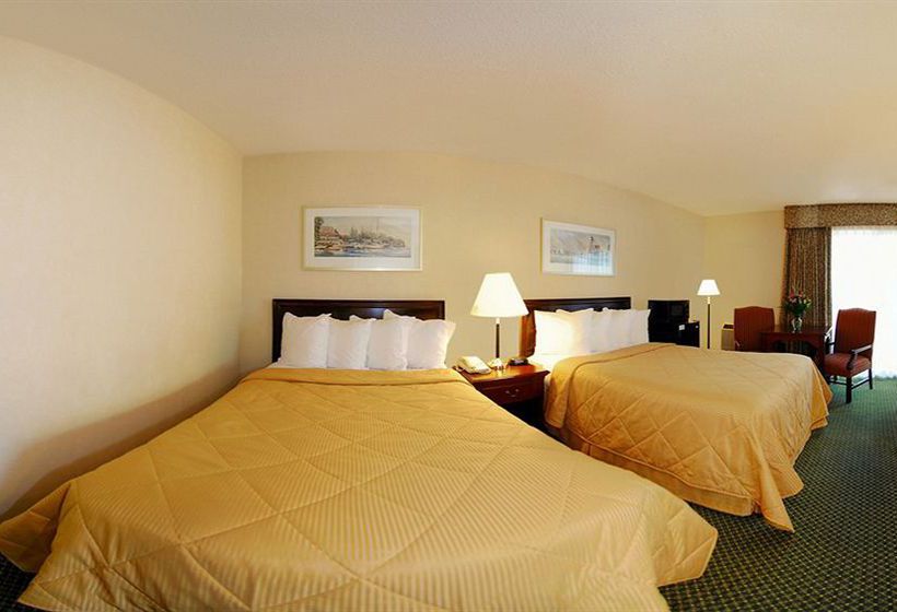Hotel Comfort Inn Cape Cod  | Hyannis | Massachusetts | United States 3