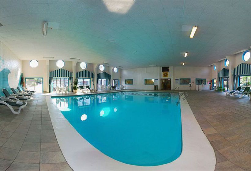 Hotel Comfort Inn Cape Cod  | Hyannis | Massachusetts | United States 5