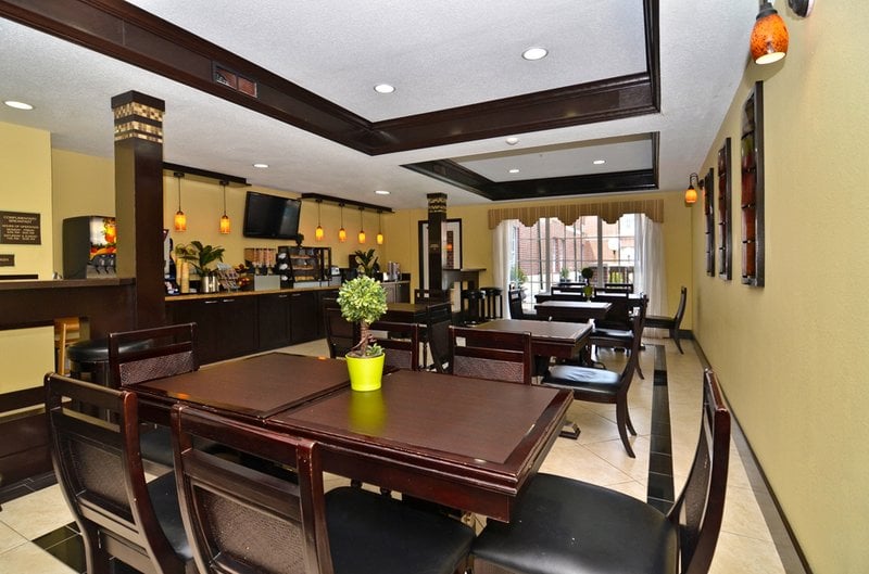 Best Western Plus Addison Galleria Hotel  | Addison | Texas | Hotel negli Stati Uniti 14