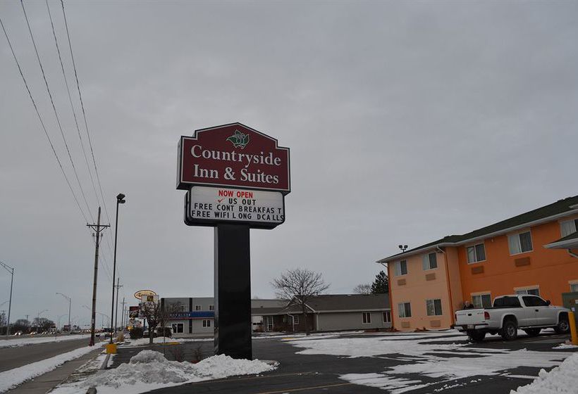 Hotel Luxury Inn & Suites Fremont   | Fremont | Nebraska | United States 12