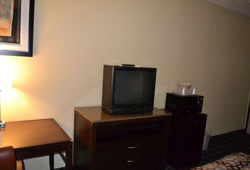 Hotel Luxury Inn & Suites Fremont   | Fremont | Nebraska | United States 17