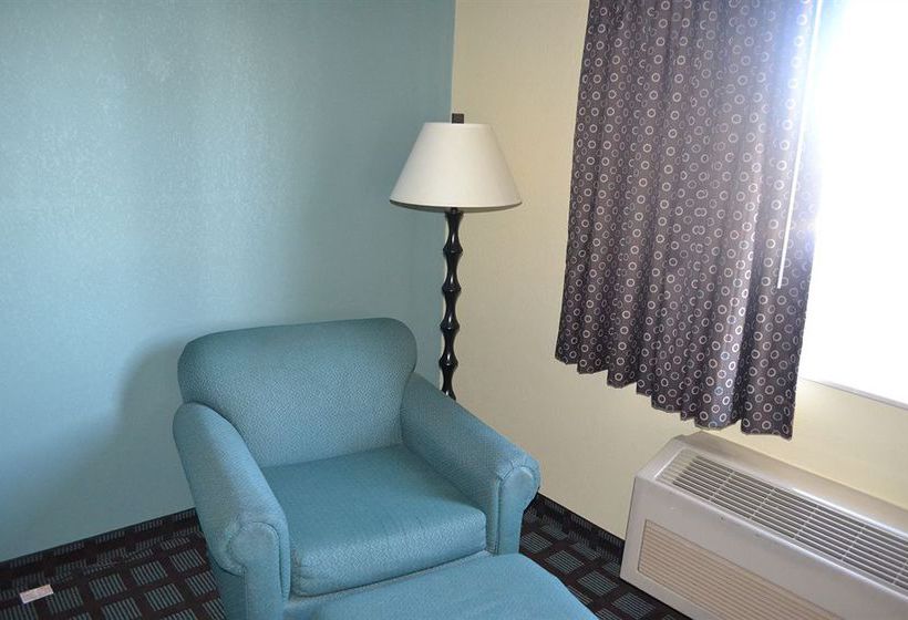 Hotel Luxury Inn & Suites Fremont   | Fremont | Nebraska | United States 2