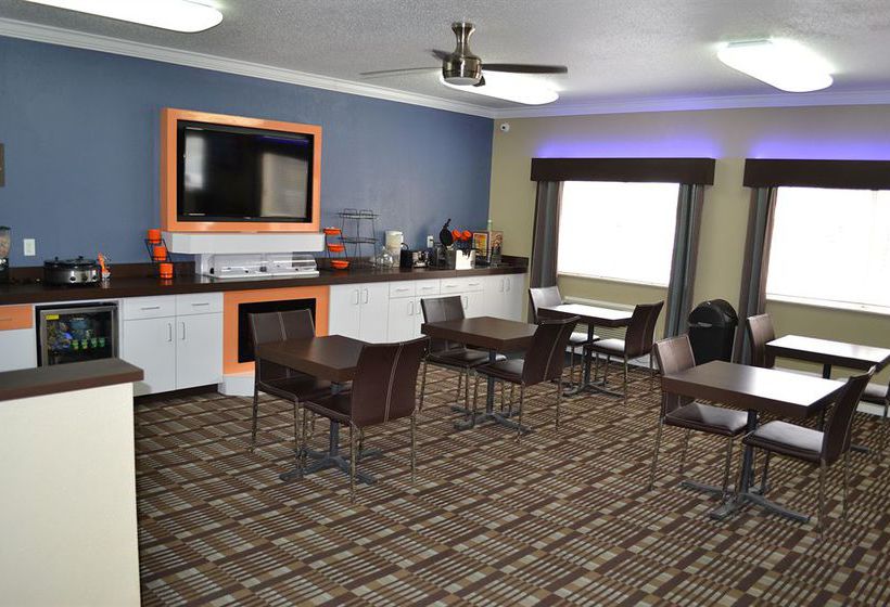 Hotel Luxury Inn & Suites Fremont   | Fremont | Nebraska | United States 20