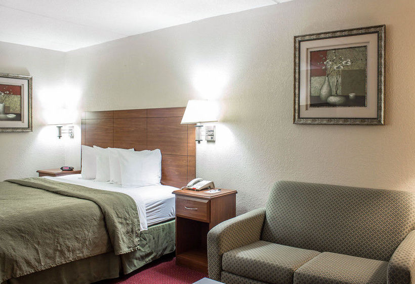 Hotel Quality Inn    | Selma | North Carolina | United States 14