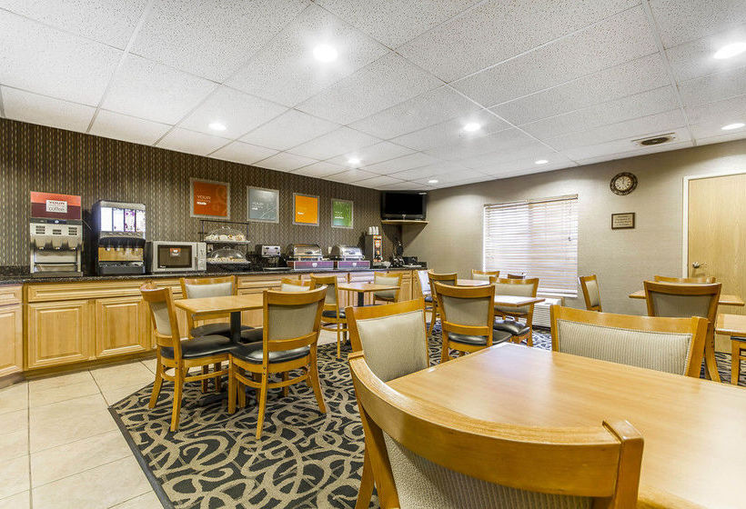 Hotel Comfort Inn  | Owatonna | Minnesota | United States 6