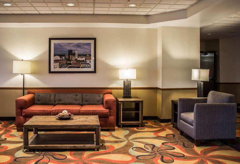 Hotel Comfort Inn Akron  | Akron | Ohio | United States 12
