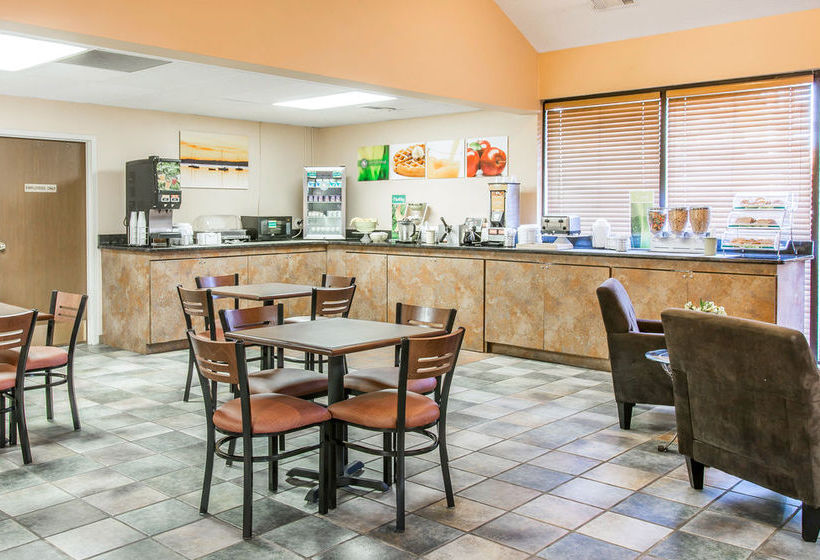 Hotel Quality Inn Toledo  | Toledo | Ohio | United States 13