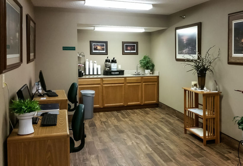 Hotel Quality Inn & Suites Watertown   | Watertown | South Dakota | United States 3