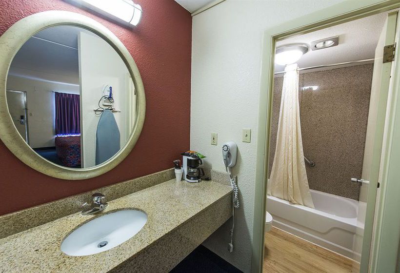 Hotel Red Roof Inn Winchester  | Winchester | Virginia | United States 15