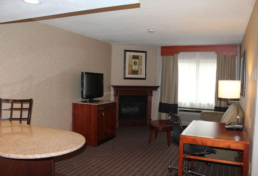 Hotel Comfort Inn & Suites  | West Springfield | Massachusetts | United States 13
