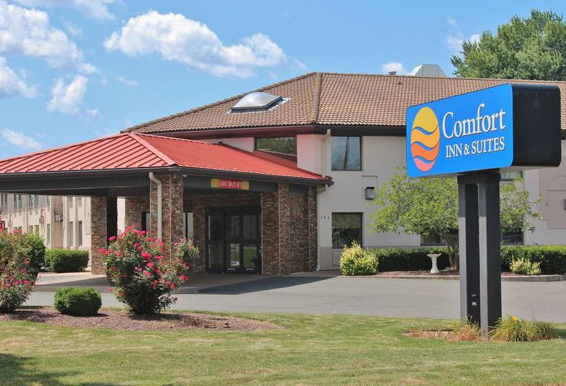 Hotel Comfort Inn & Suites  | West Springfield | Massachusetts | United States 3
