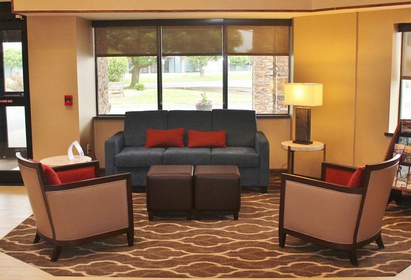 Hotel Comfort Inn & Suites  | West Springfield | Massachusetts | United States 9