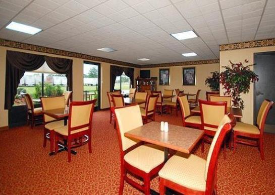 Hotel Comfort Suites Effingham  | Effingham | Illinois | United States 3