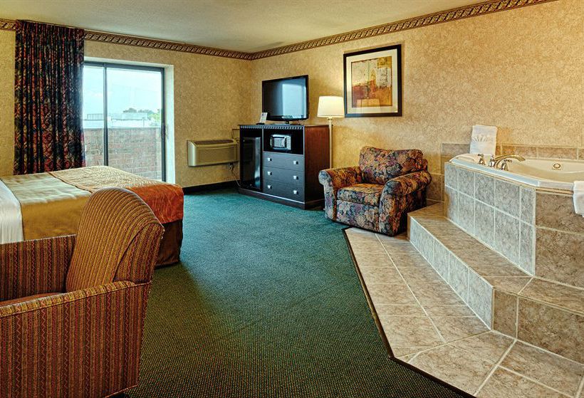 Hotel Comfort Inn Airport  | Grand Rapids | Michigan | Estados Unidos 2
