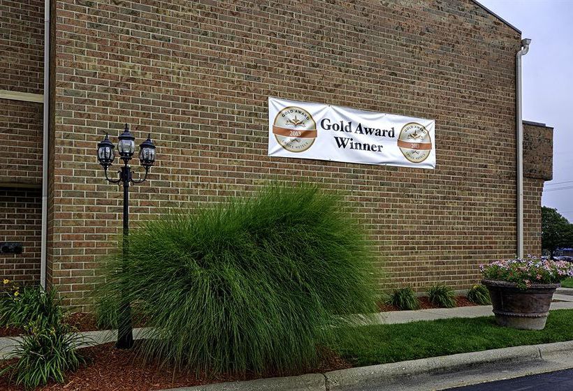 Hotel Comfort Inn Airport  | Grand Rapids | Michigan | Estados Unidos 5