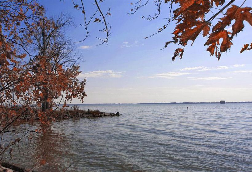 Hotel Americas Best Value Inn-Celina Ohio