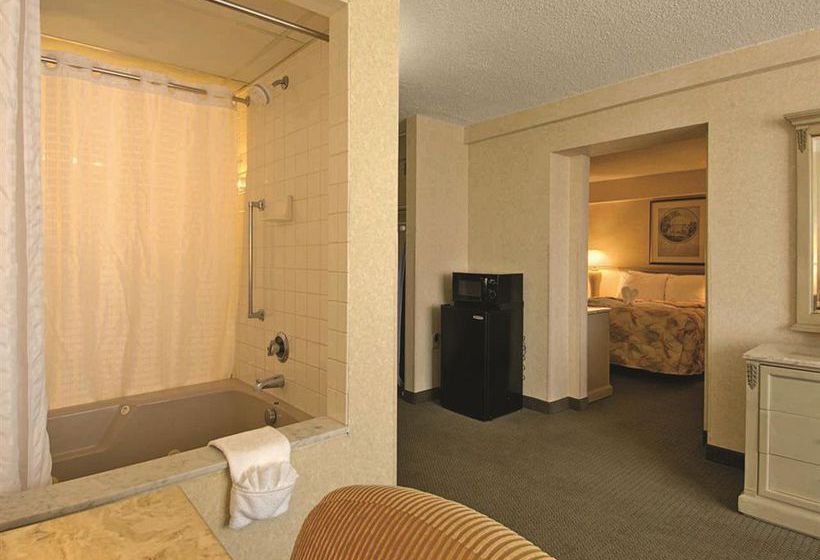 Hotel Comfort Inn Downtown  | Cleveland | Ohio | United States 1