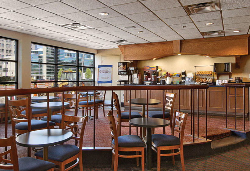 Hotel Comfort Inn Downtown  | Cleveland | Ohio | United States 7