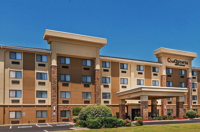 Hotel Comfort Inn & Suites East 