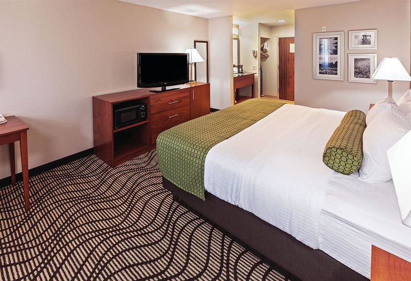 Hotel Comfort Inn & Suites East  | Midwest City | Oklahoma | Estados Unidos 6