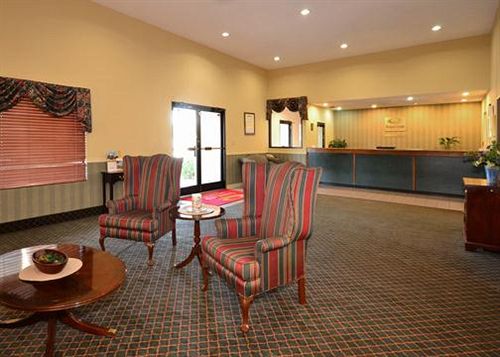 Hotel Econo Lodge Inn & Suites East Knoxville  | Knoxville | Tennessee | United States 14