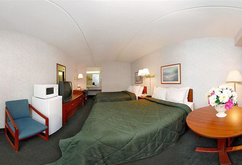 Hotel Quality Inn & Suites North  