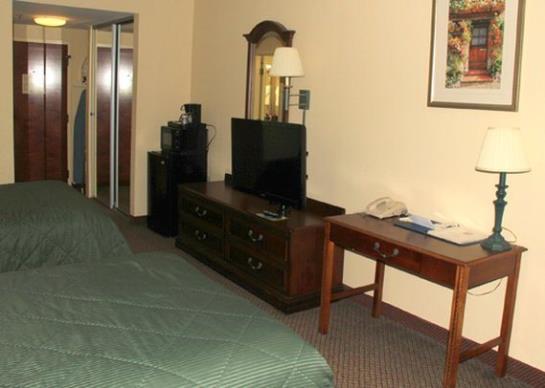 Hotel Comfort Inn Olde Town  | Portsmouth | Virginia | United States 15
