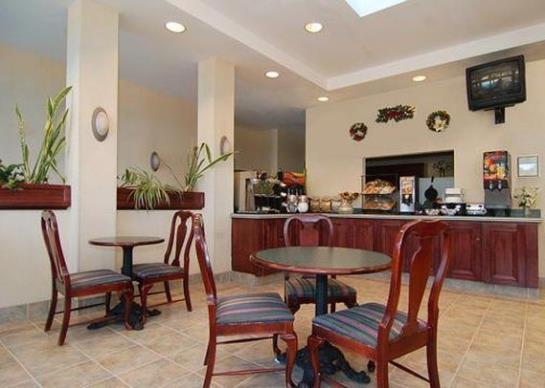 Hotel Comfort Inn Olde Town  | Portsmouth | Virginia | United States 19