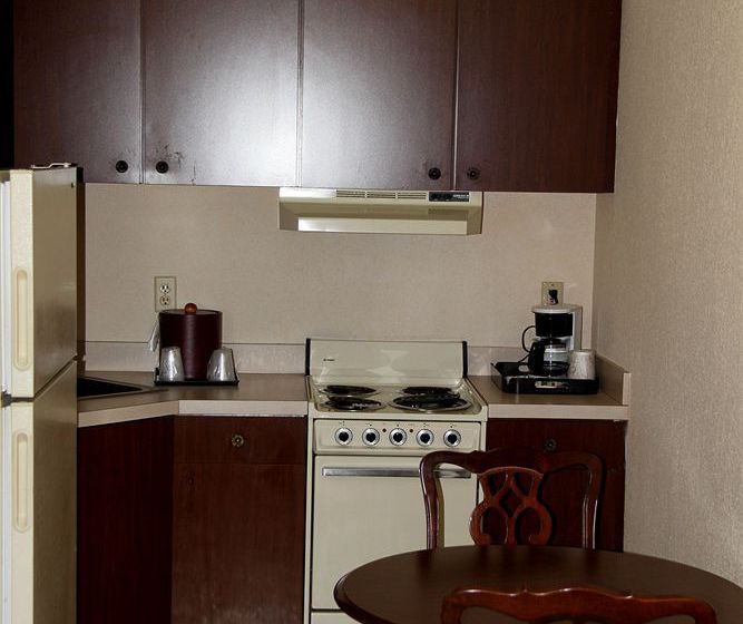 Hotel Comfort Inn Olde Town  | Portsmouth | Virginia | United States 7