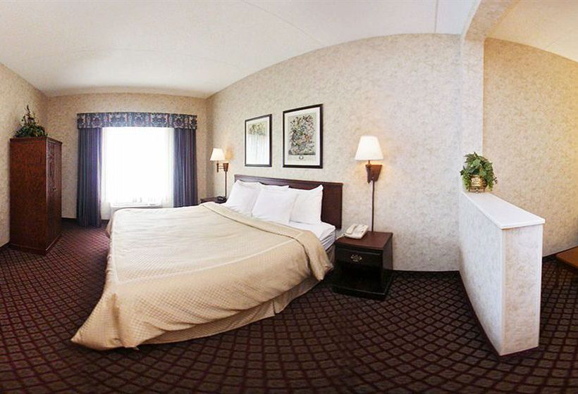 Hotel Comfort Suites  | Aurora | Illinois | United States 2