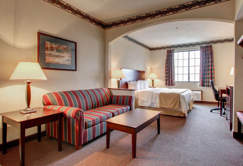 Hotel Comfort Suites  | Hattiesburg | Mississippi | United States 12