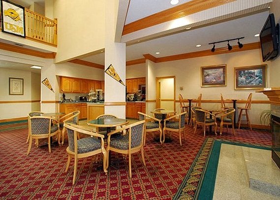 Hotel Comfort Suites  | Hattiesburg | Mississippi | United States 20