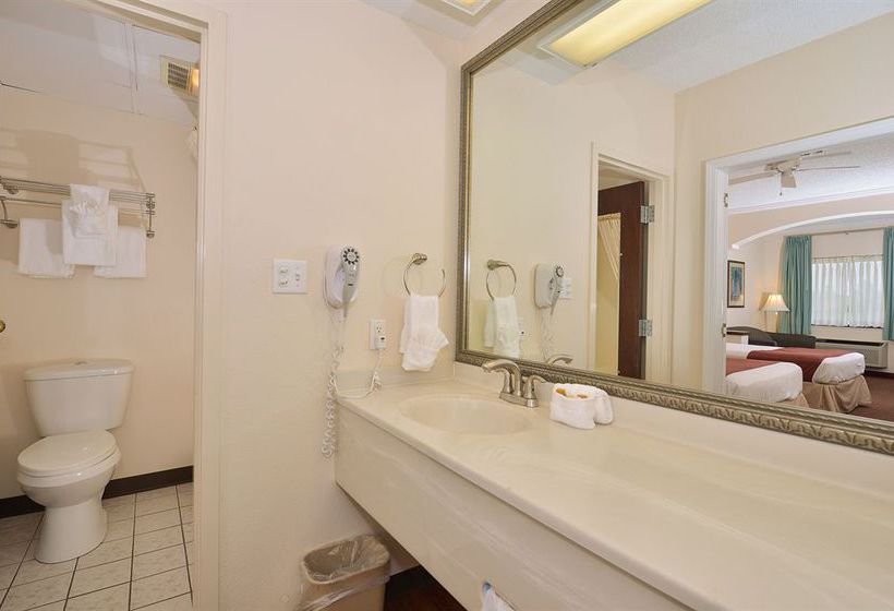 Hotel Arbor Suites Medical Mile  | Springfield | Missouri | United States 16