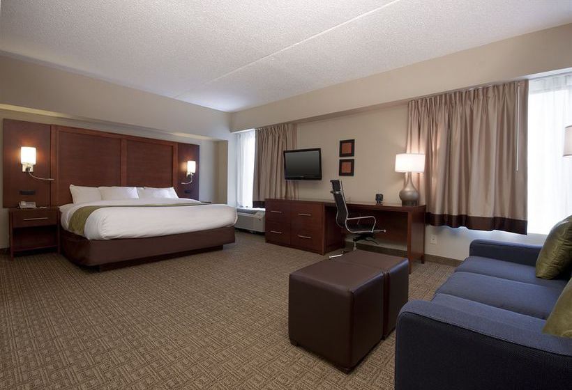 Hotel Comfort Suites  | Avenel | New Jersey | United States 10