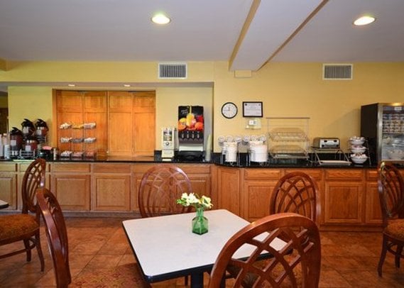 Hotel Comfort Suites  | Chestertown | Maryland | United States 18