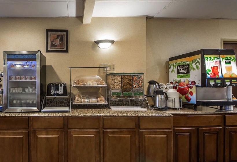 Hotel Rodeway Inn & Suites East Interstate 44  | Tulsa | Oklahoma | United States 6