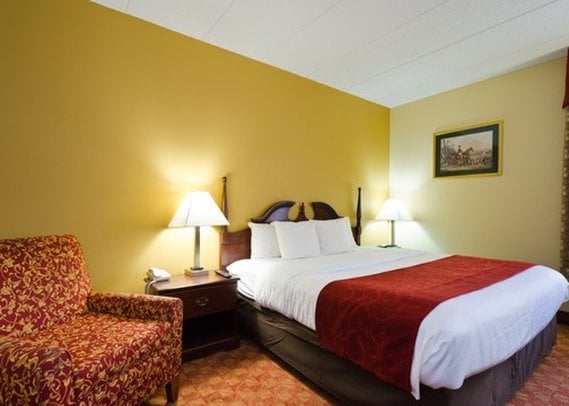 Hotel Comfort Suites  | Hagerstown | Maryland | United States 13