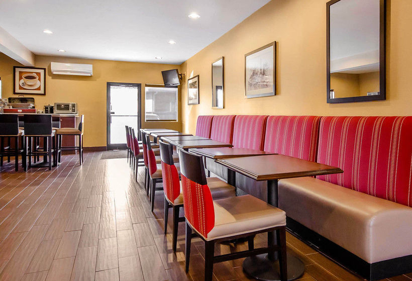 Hotel Comfort Suites Louisville