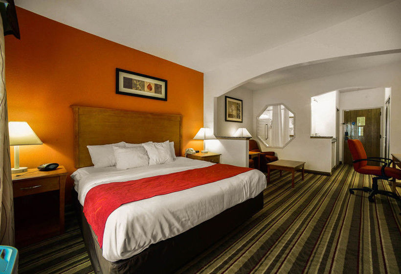 Hotel Comfort Suites  | Marion | Illinois | United States 14