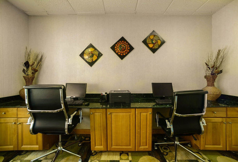 Hotel Comfort Suites  | Marion | Illinois | United States 3