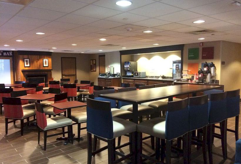 Hotel Comfort Suites  | Norwich | Connecticut | United States 1