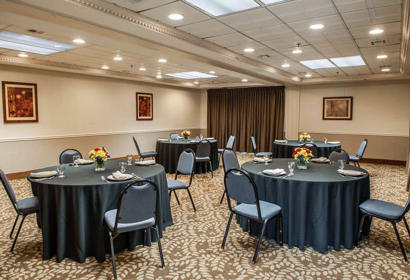 Hotel Comfort Suites Indiana