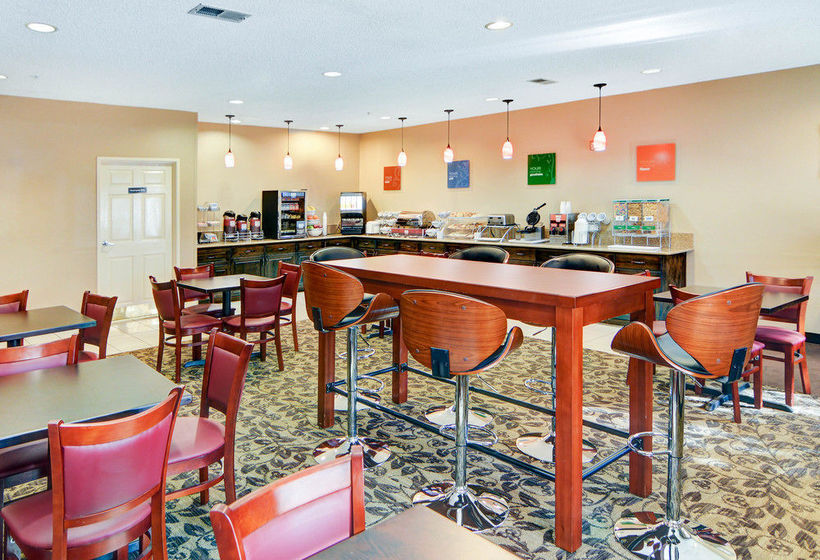 Hotel Comfort Suites  | Longview | Texas | United States 1