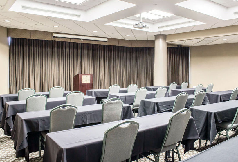 Hotel Comfort Suites Raleigh Durham Airport  | Durham | North Carolina | United States 4